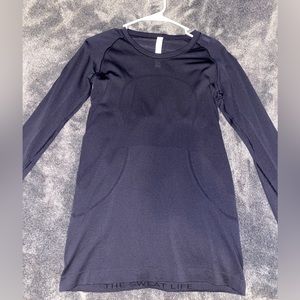 Navy Blue Lululemon Swiftly Tech Long Sleeve